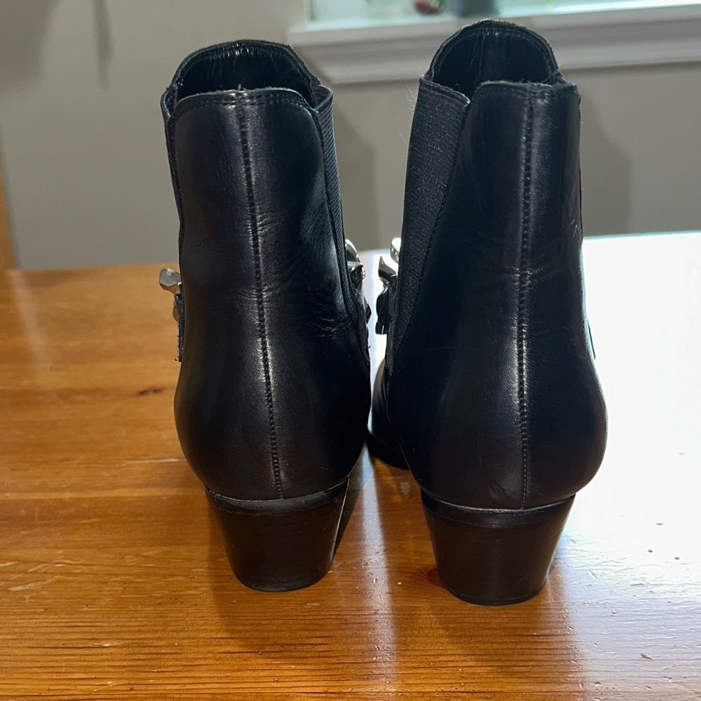 Marc Fisher Black Ankle Booties with Silver Chain Detail - Picture 3 of 13